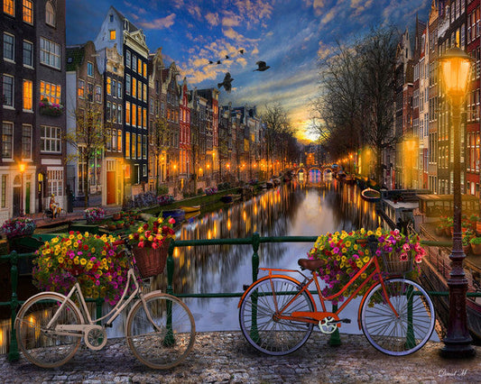 Canal Amsterdam